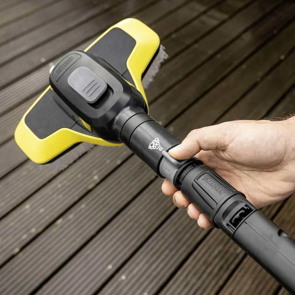 Kärcher Cepillo de Lavado 3 en 1 WB 7 Plus, 3 Funciones: Boquilla de Espuma, Boquilla de Chorro Plano de Alta presión, Cepillo Suave, Accesorio Original para Las hidrolimpiadoras K 2-K 7 de Kärcher